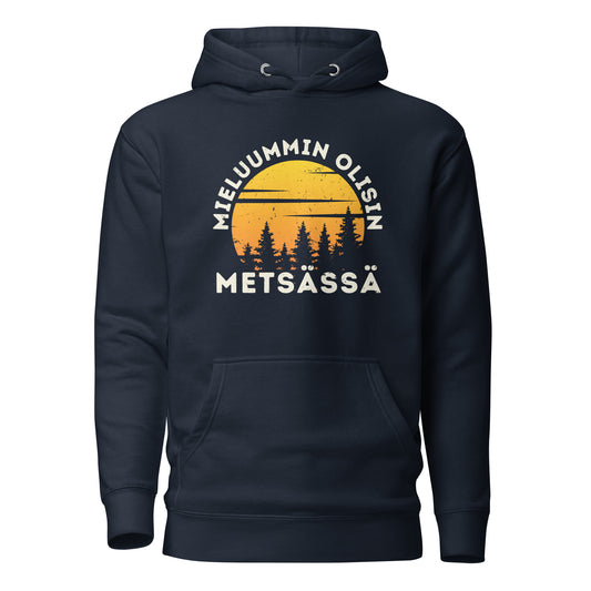 Mieluummin olisin metsässä - laivaston sininen huppari. Metsän siluetti auringonlaskussa.