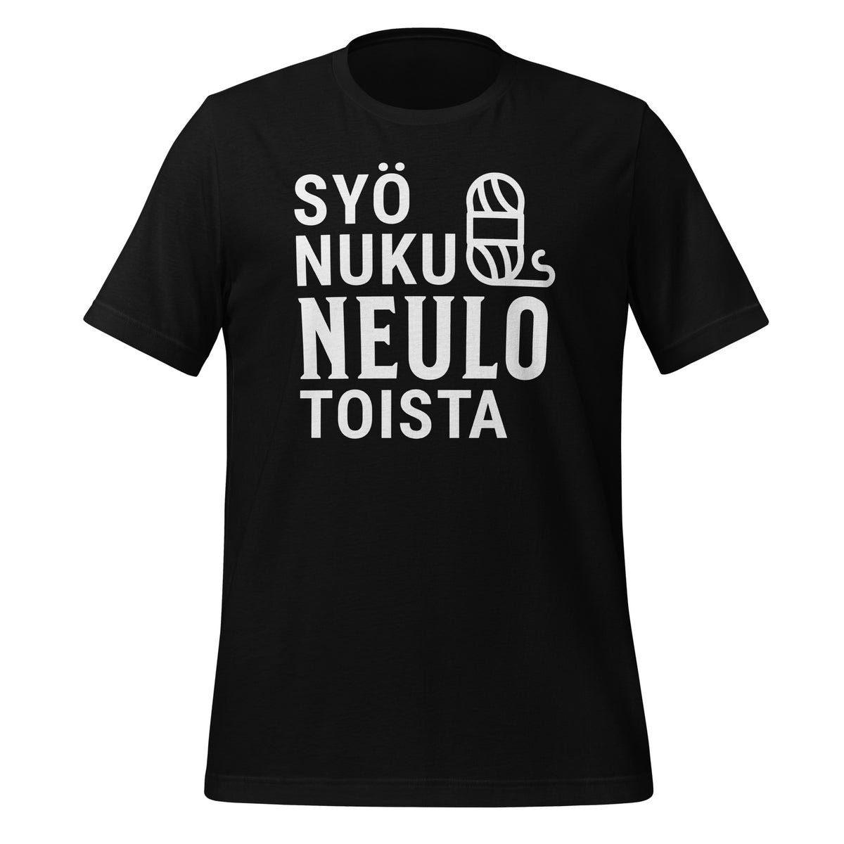 Musta t-paita, jossa teksti 'Syö, nuku, neulo, toista' ja lankakerä – suunniteltu neulojille.